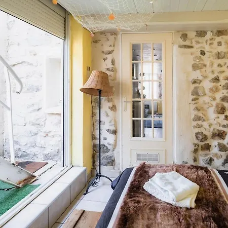 Charme Ancien A 200m Chateau