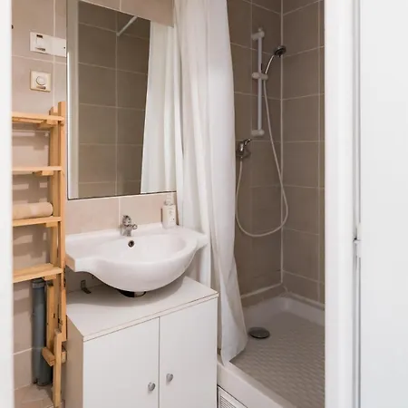 Apartment Charme Ancien A 200m Chateau