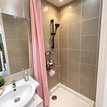 Apartment Charme Ancien A 200m Chateau
